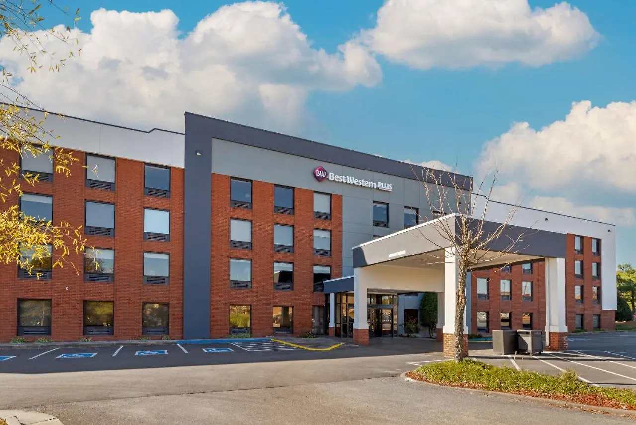 Best Western PLUS Executive Hotel Richmond Dumbarton 3*,